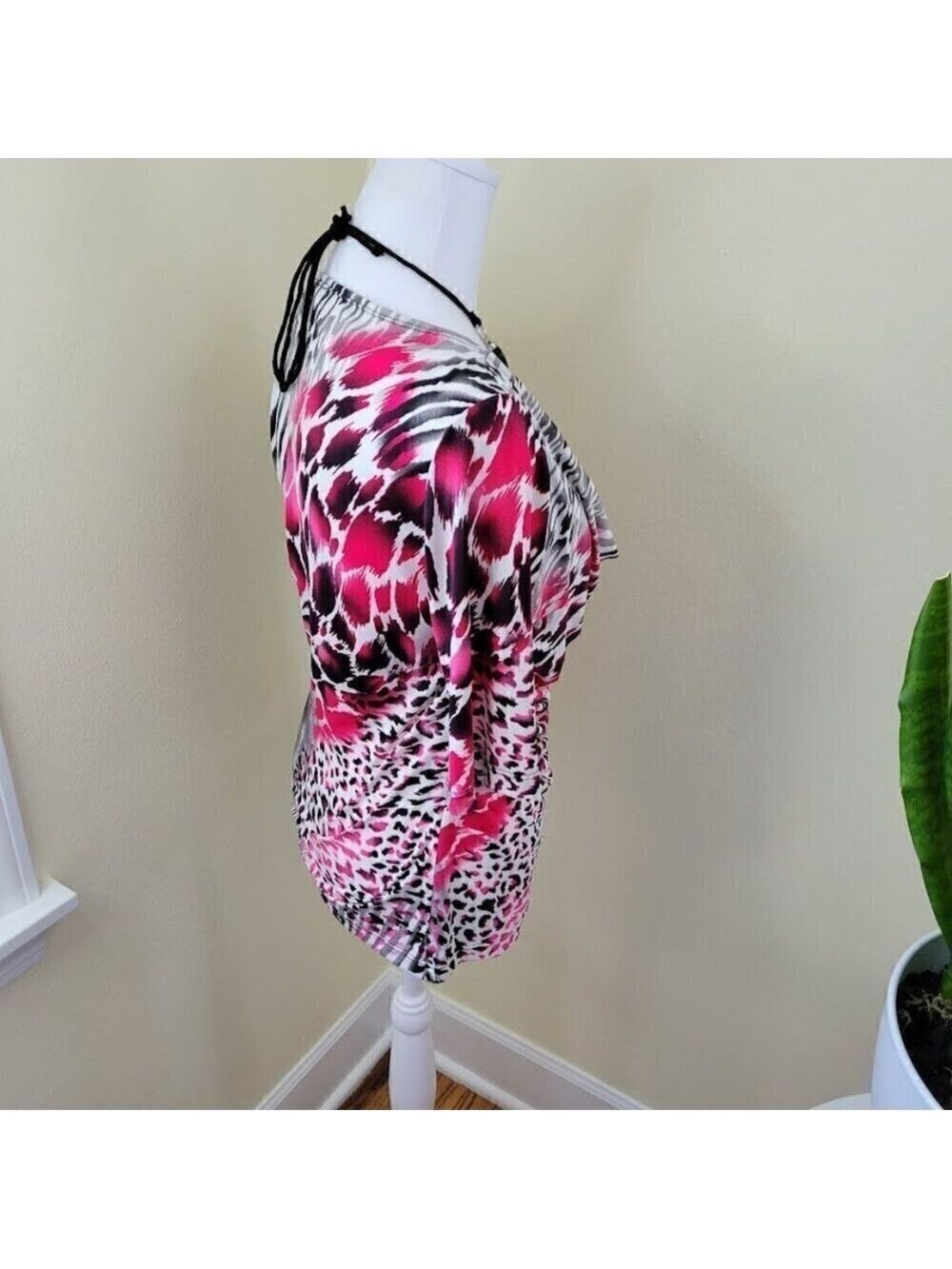 Conrad C Collection Short Sleeve Halter Insert Top Multicolor Animal Print M - Picture 6 of 10
